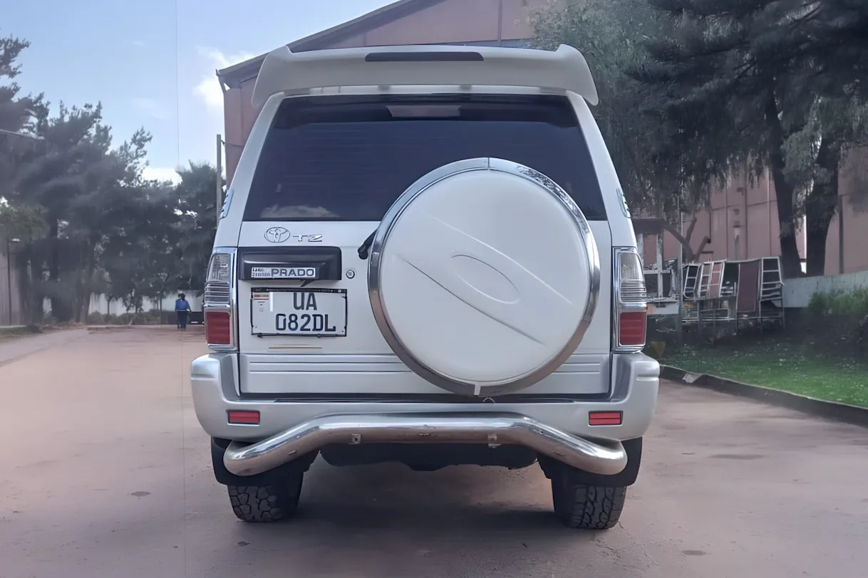 Toyota Land Cruiser Prado TX, photo 5 of 5